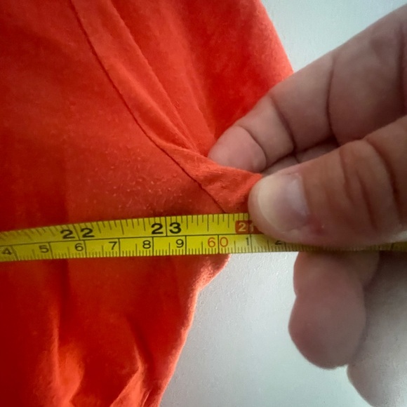 7 Line Army men’s XL orange Mr. Met 8 bit tee - Picture 6 of 6